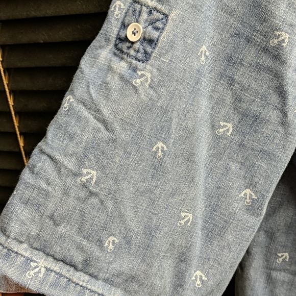 ⚓🌊Tommy Hilfiger denim chambray 3/4 sleeve large - Picture 3 of 4